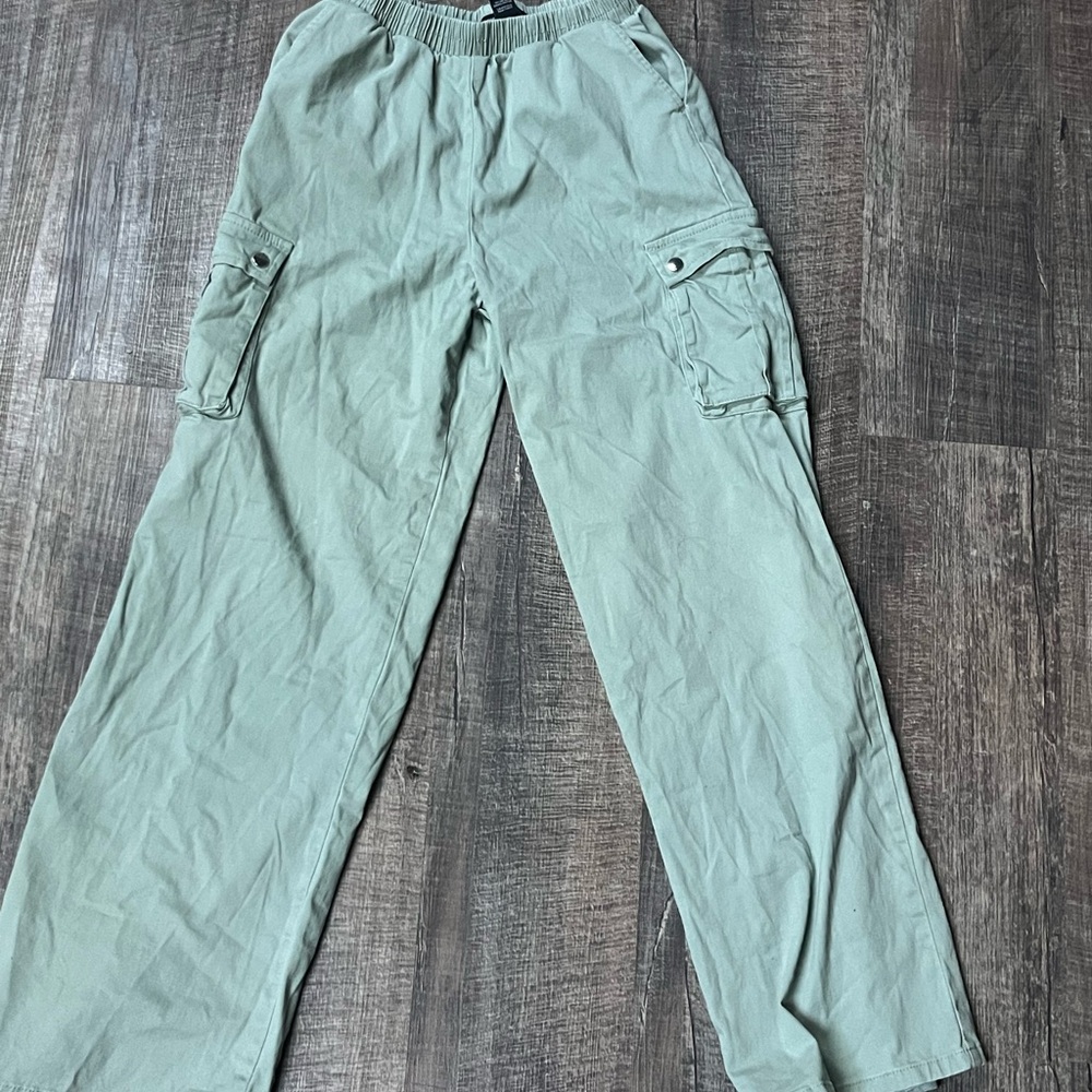 Streetwear Society cargo mid-rise pants